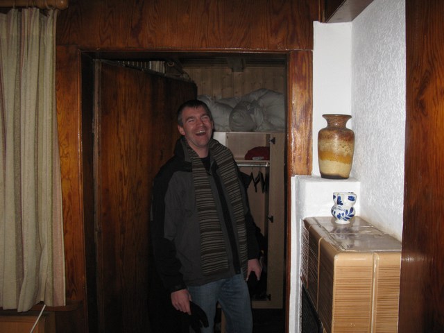 Image 2 of 456  -  62 kB