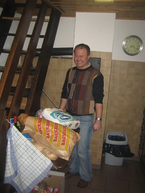 Image 109 of 456  -  70 kB