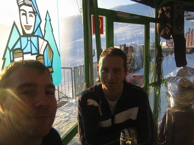 Image 200 of 456  -  77 kB