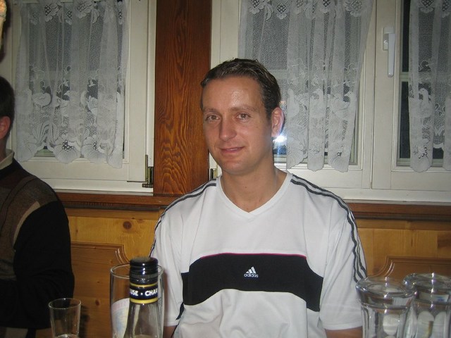 Image 240 of 456  -  70 kB