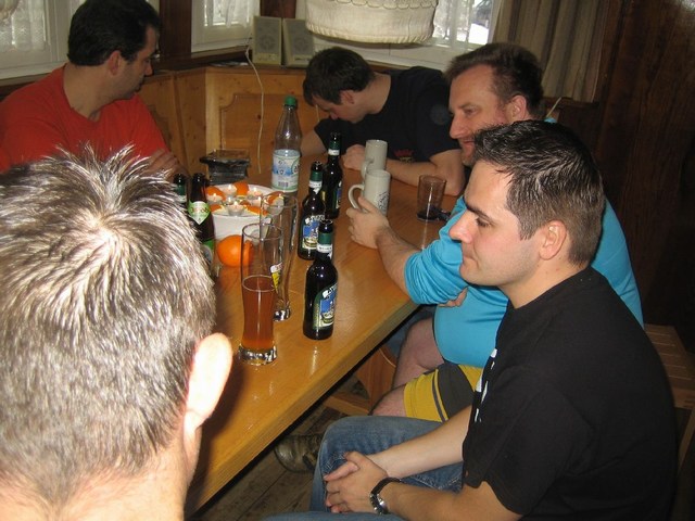 Image 313 of 456  -  82 kB