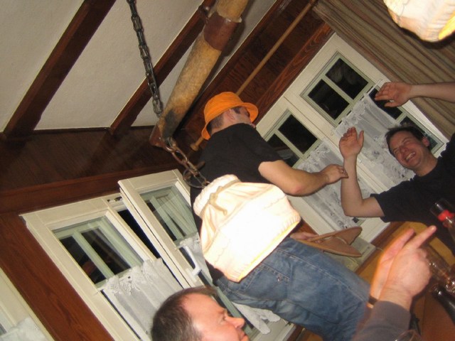 Image 359 of 456  -  74 kB