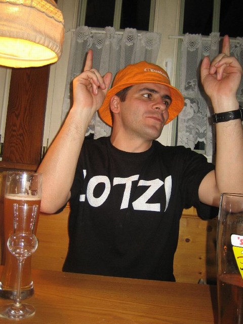 Image 372 of 456  -  71 kB