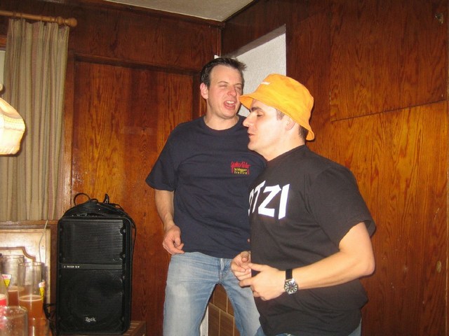 Image 385 of 456  -  70 kB