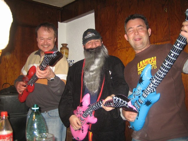 Image 399 of 456  -  83 kB