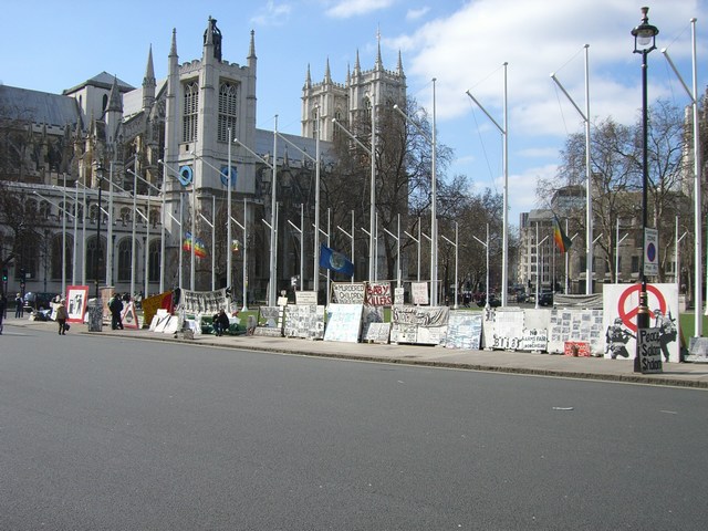 Image 40 of 85  -  93 kB