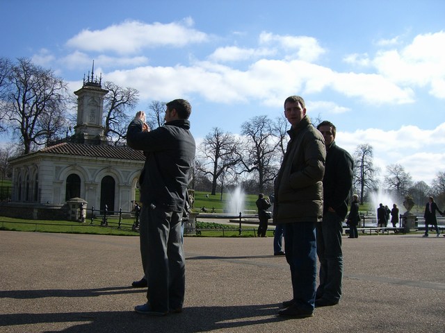 Image 56 of 85  -  82 kB